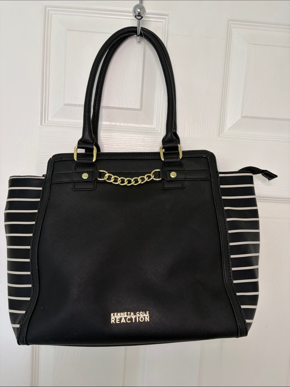 Kenneth Cole purse